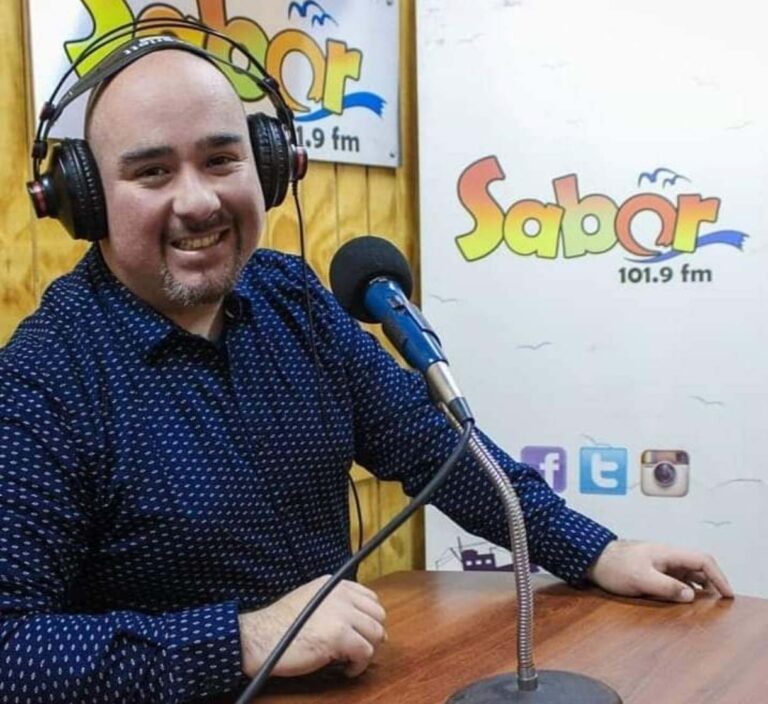 Rodrigo Farías Álvarez, comunicador «Soy súper introvertido y tímido fuera de los medios»